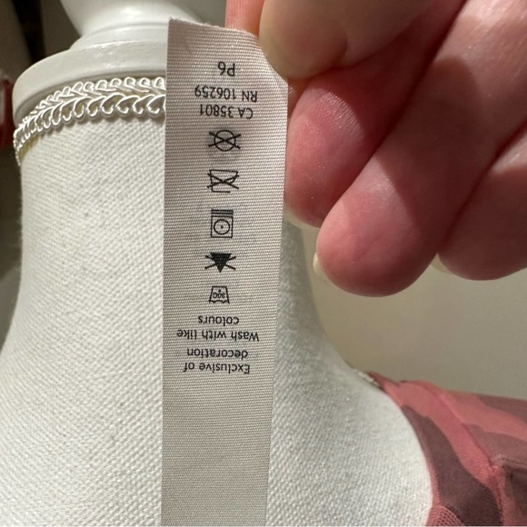 Lululemon - Pink Camo Perfectly Oversized Crew sweatshirt, Size20 women’s - Picture 10 of 13